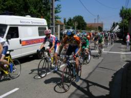 2005-06-12_clery_peloton_cadets.jpg