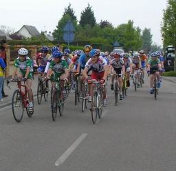 2006-05-14_la-frenaye_minimes_2.jpg